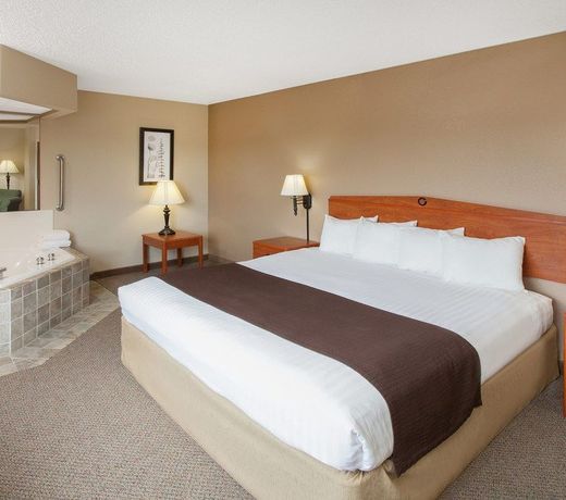 AmericInn by Wyndham Greenville