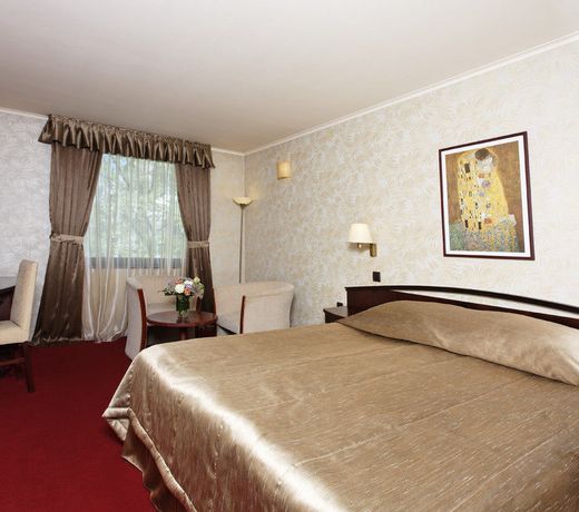 Capitol Hotel