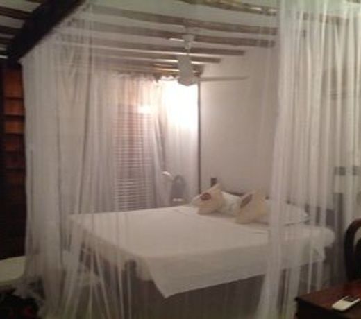 Chrystal Watamu Cottages