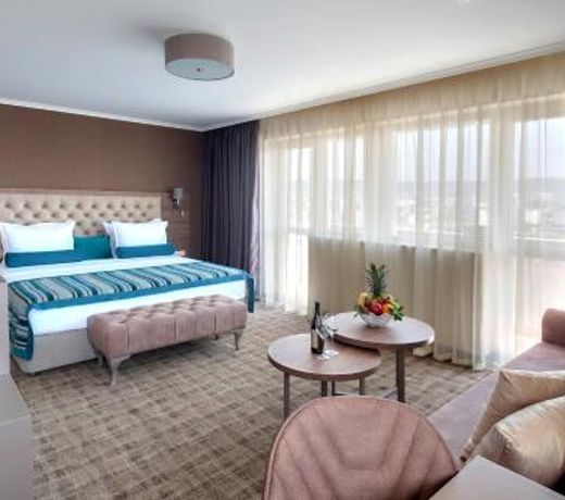 Hotel Cherno More