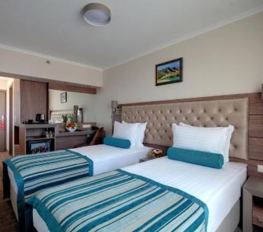 Hotel Cherno More