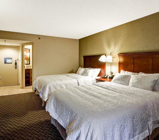 Hampton Inn Fairmont