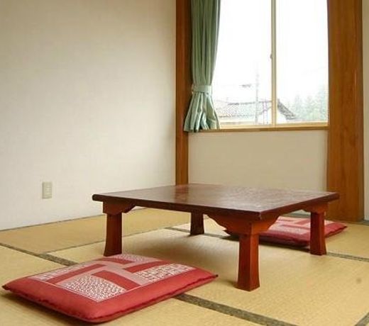 Nakasumi Ryokan