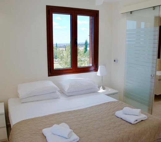5 bedroom Villa Poseidon with private pool, Aphrodite Hills Resort