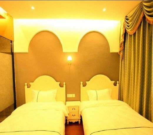 HILFORD HOTEL