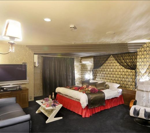 Hotel Love Namba Kuromon (Adult Only)