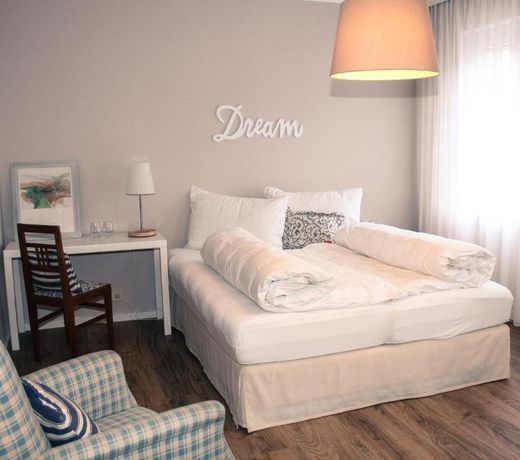 LOVELY IN Boutique-Hotel VELDEN