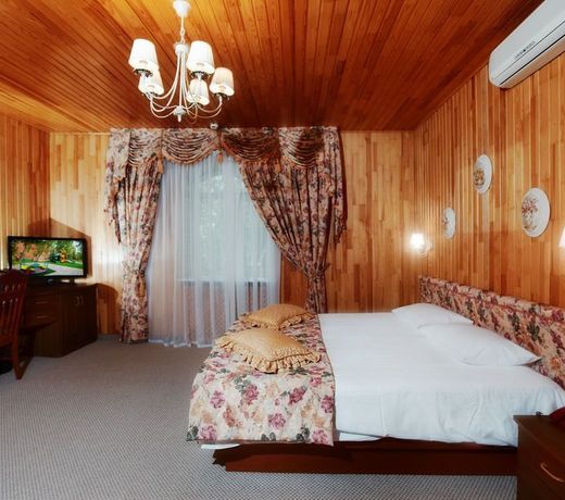 Berezka Hotel