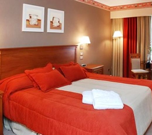Howard Johnson Villa MarÃ­a Hotel y Casino