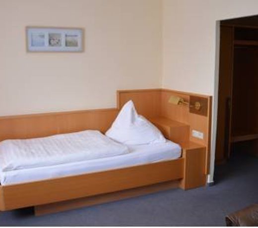 MINOTEL BRAUN