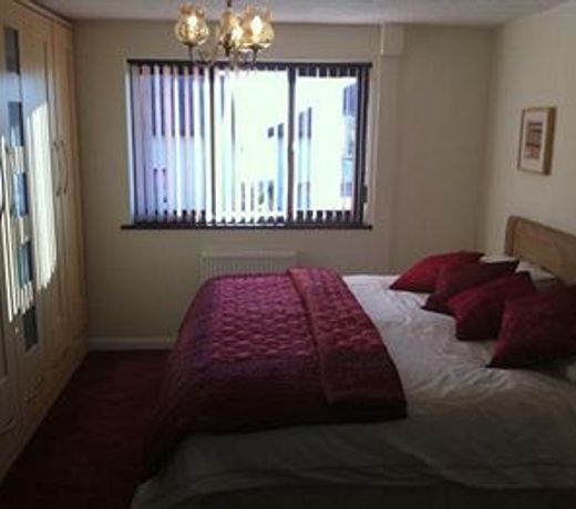 THE SUITE AT TSUNAMI