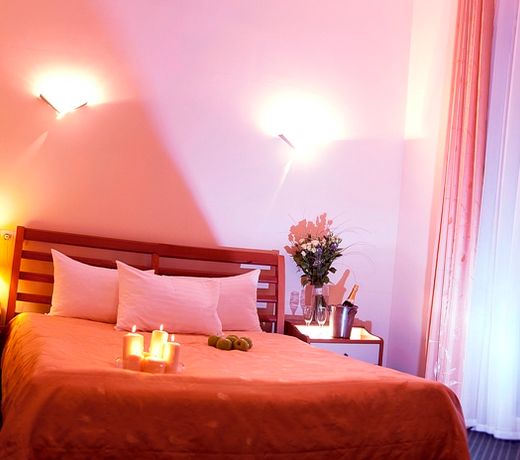 OST-WEST PARK HOTEL