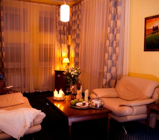OST-WEST PARK HOTEL