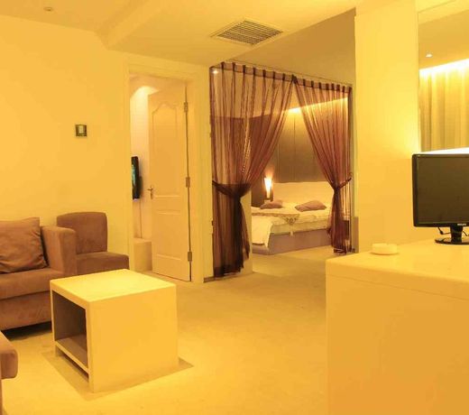 Qinhuangdao Hailong Hotel