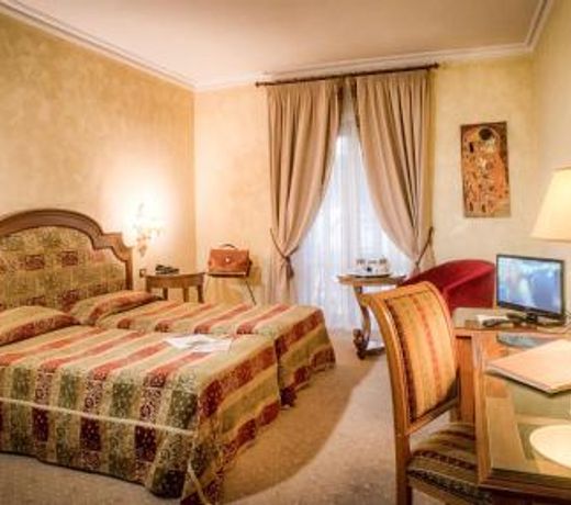 Grand Hotel Helio Cabala