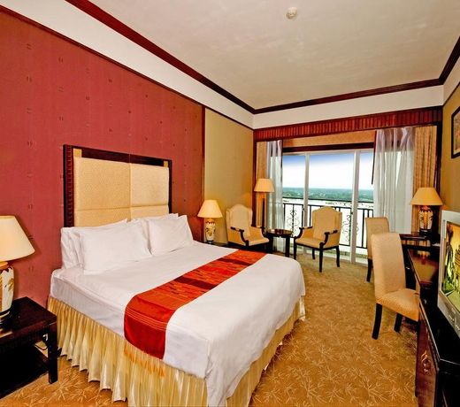 Don Chan Palace Hotel & Convention