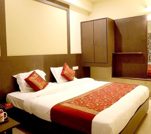 OYO 976 Hotel North Star