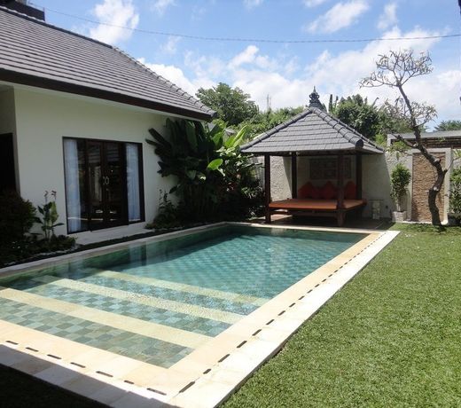 Villa in central Seminyak