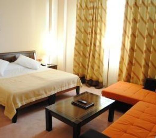 Aragosta Hotel & Restaurant