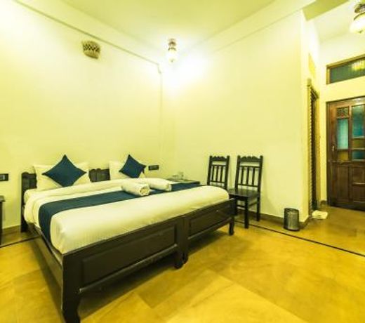Tripli Hotels Prithvi Palace