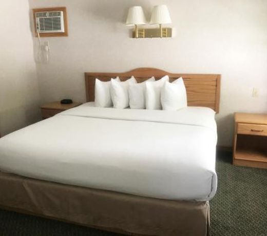 Americas Best Value Inn & Suites Lake George