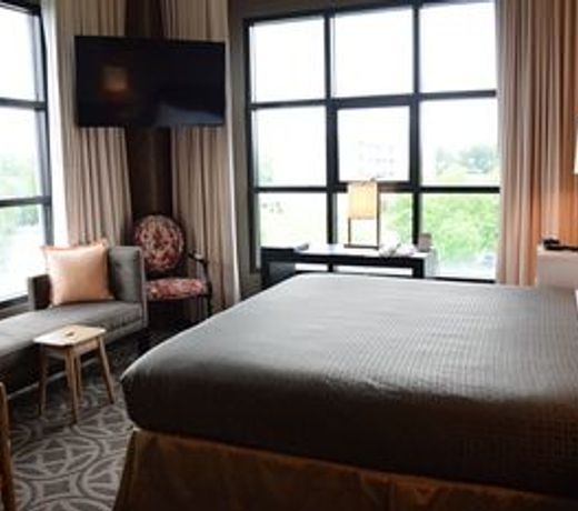 Proximity Hotel