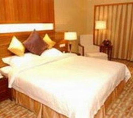 Glory Grand Hotel