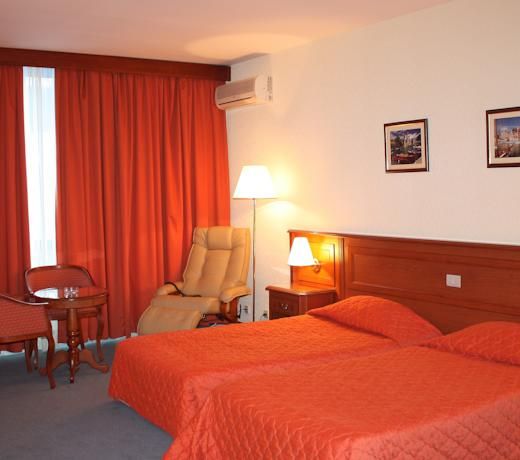 MAXI PARK HOTEL & SPA