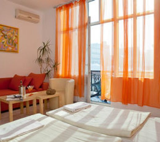 Scotty's Boutique Hotel