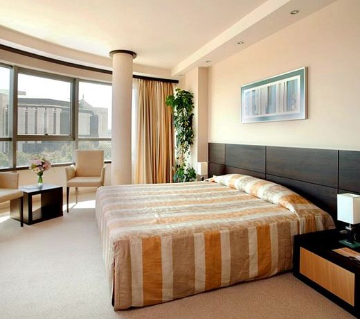 Central Park Hotel