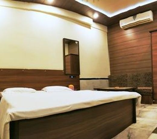 Hotel Saraswati