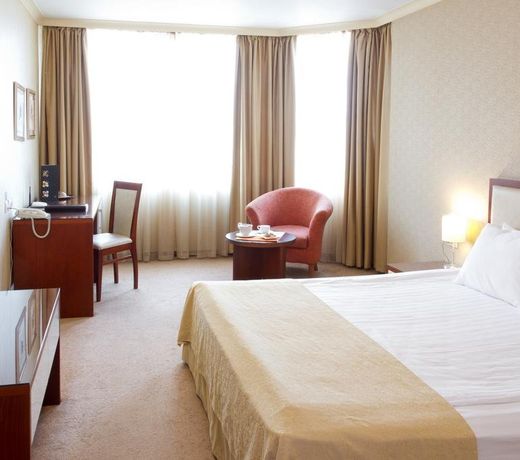 Hill Hotel