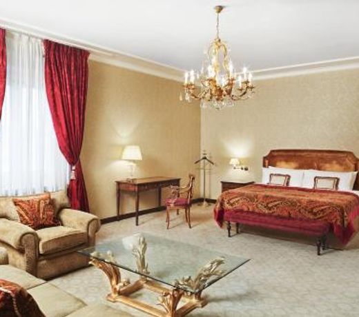Sofia Balkan Palace