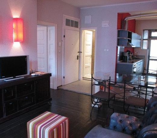 CENTRAL PERK APARTMENTS