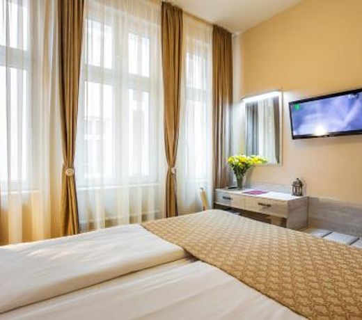 Sofia Place Hotel by HMG