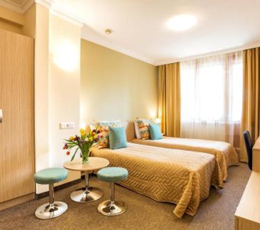 Geneva Hotel