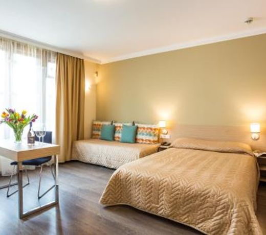 Geneva Hotel
