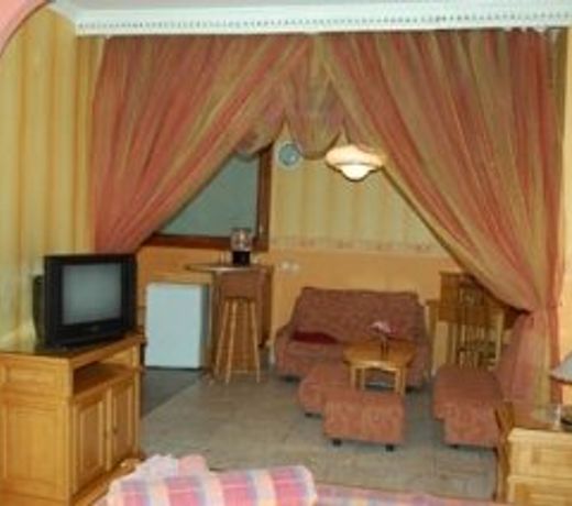Stivan Iskar Hotel