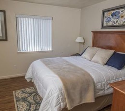 Affordable Corporate Suites of Overland Drive