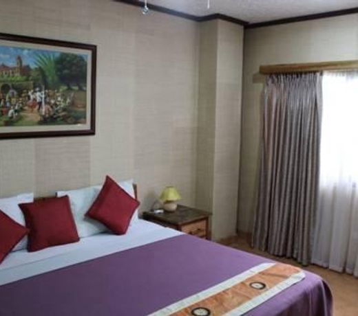 Hayahay Resort