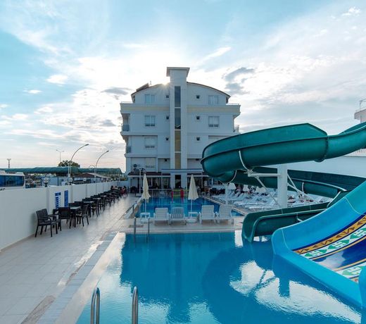 Sarp Hotel Kadriye