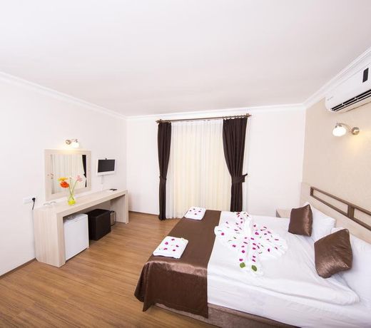 Sarp Hotel Kadriye