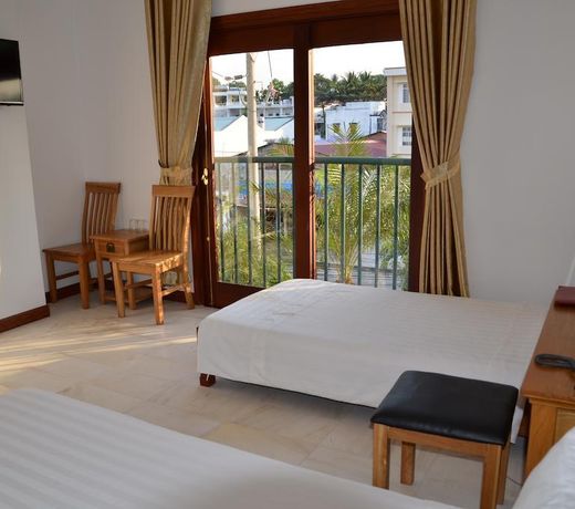 Venus Phu Quoc Hotel