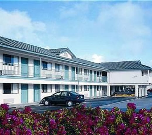 Coastside Inn