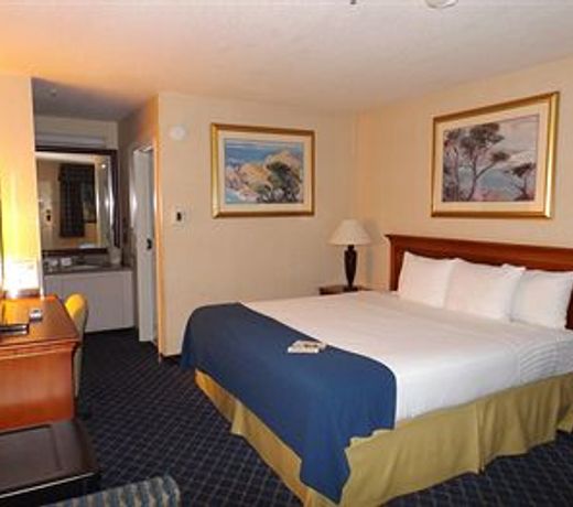 Coastside Inn