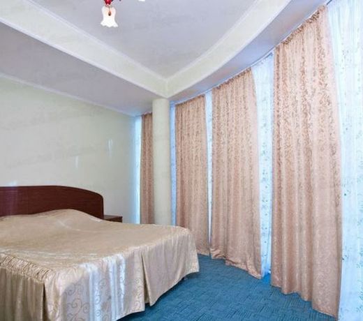 Dobraya Mama Hotel