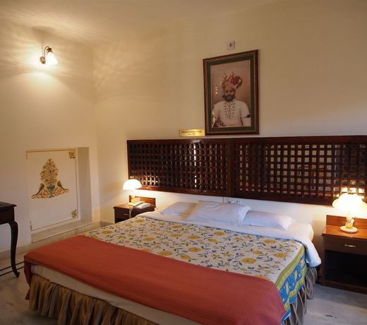 WelcomHeritage Mandir Palace