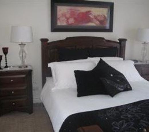 Pied-A-Terre Luxury Accommodation