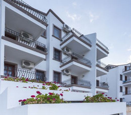 Aqua Princess Hotel