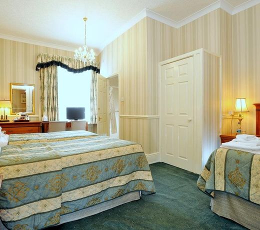 Royal Hotel